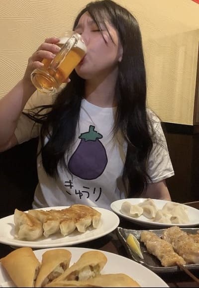 トラックめいめい Tシャツとビールは計画的バズ 今後はインフルエンサーに メデジンカルチャー